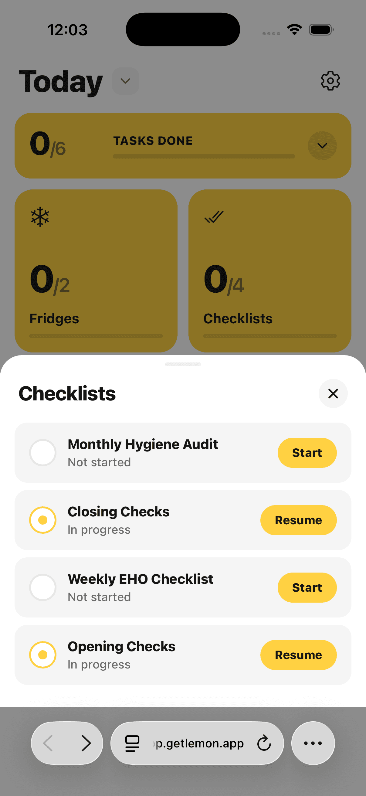 Lemon's checklist menu showing opening checks, closing checks and recurring kitchen checks.